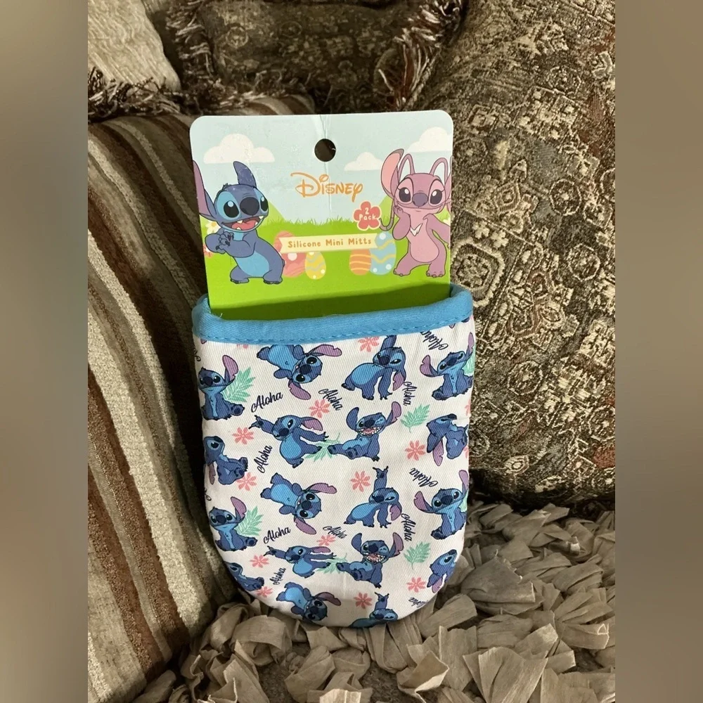 Disney Blue and Pink Mittens - Magical Stitch Accessories